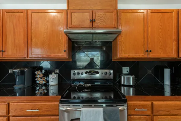 $1,150 | 7245 South Cole Lane, Hereford, AZ 85615