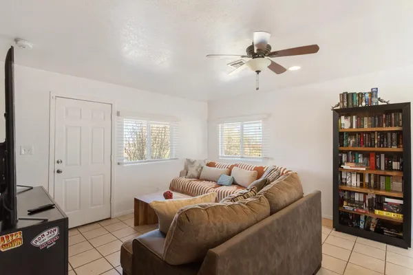 $1,150 | 7245 South Cole Lane, Hereford, AZ 85615