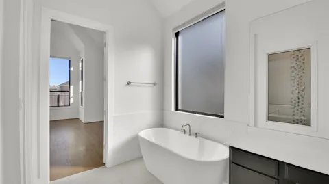 $674,999 | 113 Univ Lands Drive, Liberty Hill, TX 78642