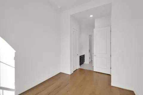 $674,999 | 113 Univ Lands Drive, Liberty Hill, TX 78642