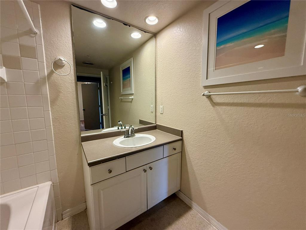 402 South Armenia Avenue, Unit 134 Tampa, FL 33609 - Photo 18 of 26