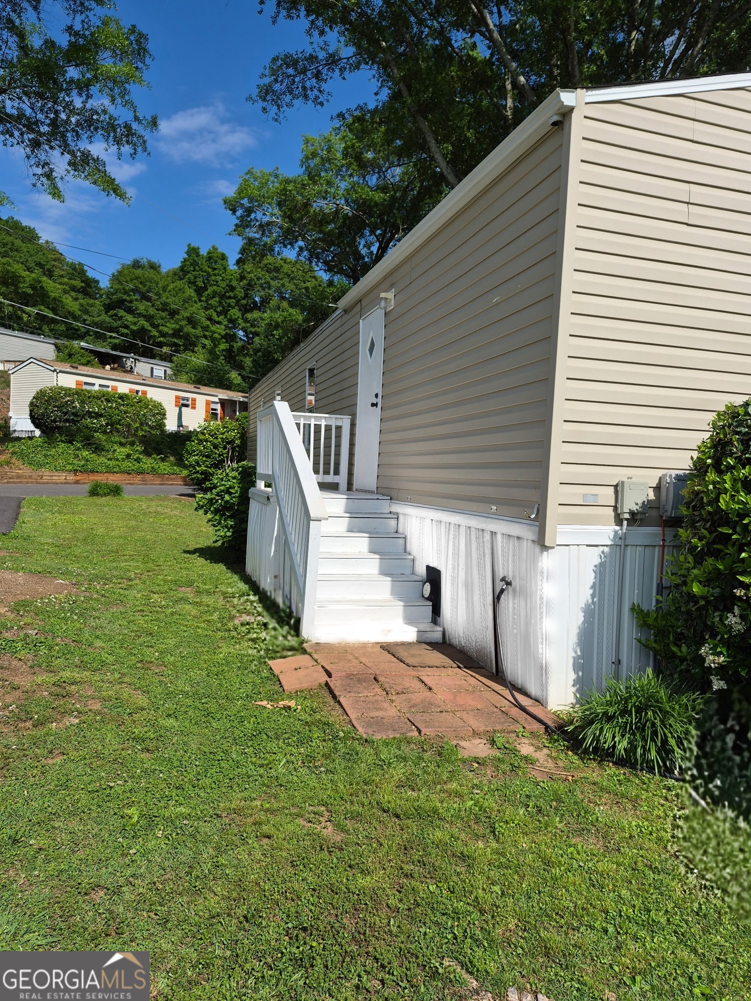 3000 Clarks Bridge Road Gainesville, GA 30501 - Photo 11 of 33