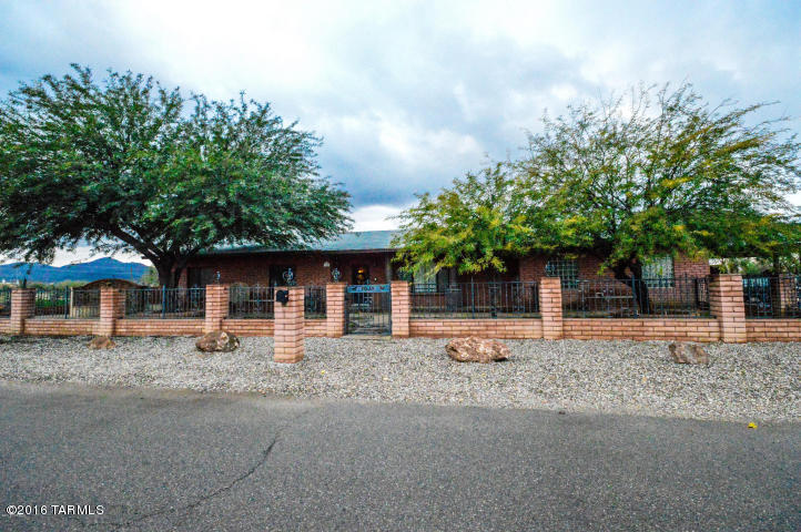 7985 North St Patrick Road Tucson, AZ 85741 - Photo 10 of 45 Gallery Image 10
