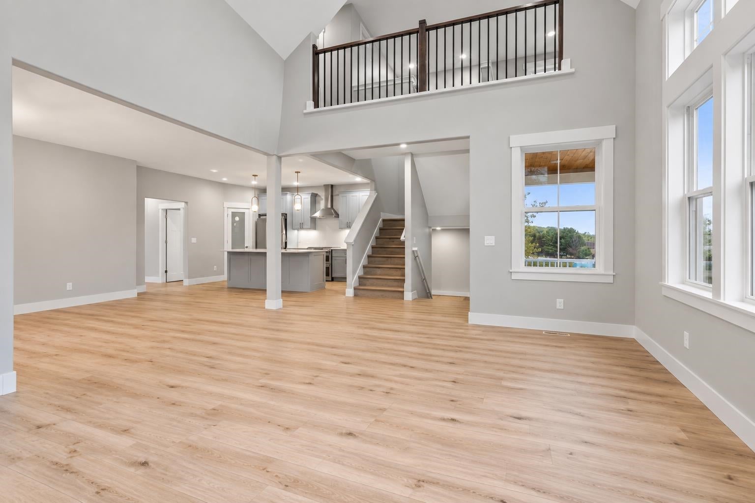 10708 Shrewbury Road Traverse City, MI 49684 - Photo 9 of 42 Gallery Image 9