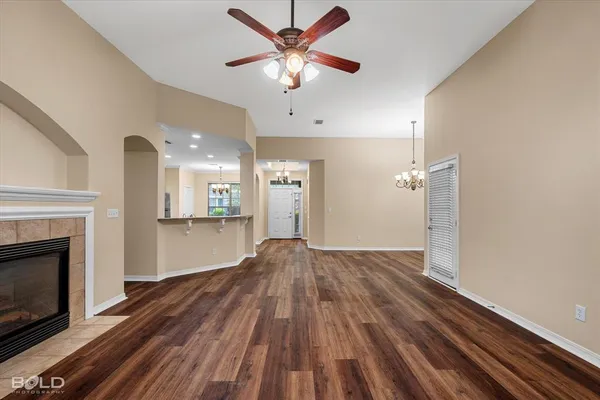 $2,200 | 8117 Captain Mary Miller Drive, Shreveport, LA 71115