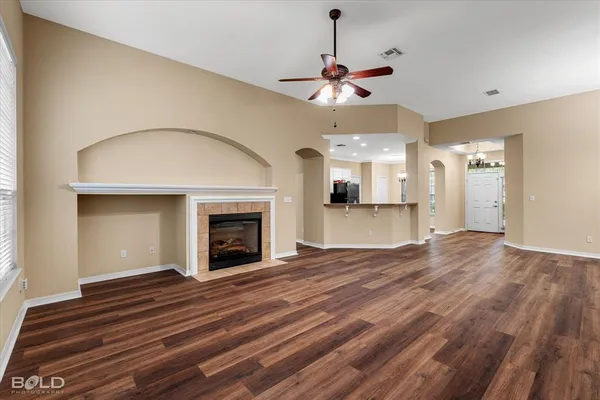 $2,200 | 8117 Captain Mary Miller Drive, Shreveport, LA 71115