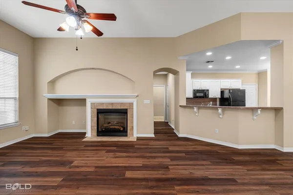$2,200 | 8117 Captain Mary Miller Drive, Shreveport, LA 71115