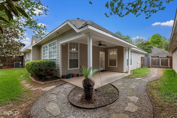 $2,200 | 8117 Captain Mary Miller Drive, Shreveport, LA 71115