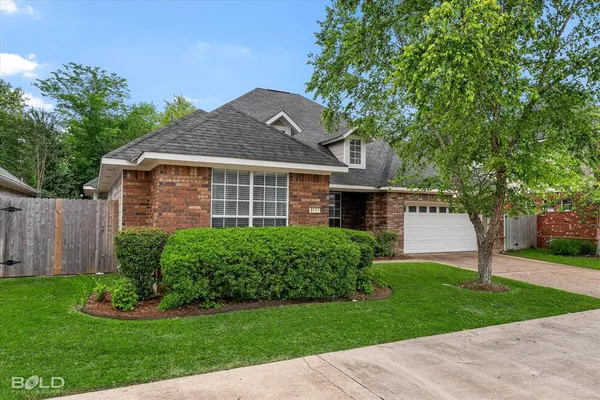 $2,200 | 8117 Captain Mary Miller Drive, Shreveport, LA 71115
