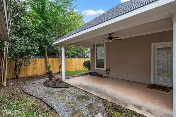 $2,200 | 8117 Captain Mary Miller Drive, Shreveport, LA 71115
