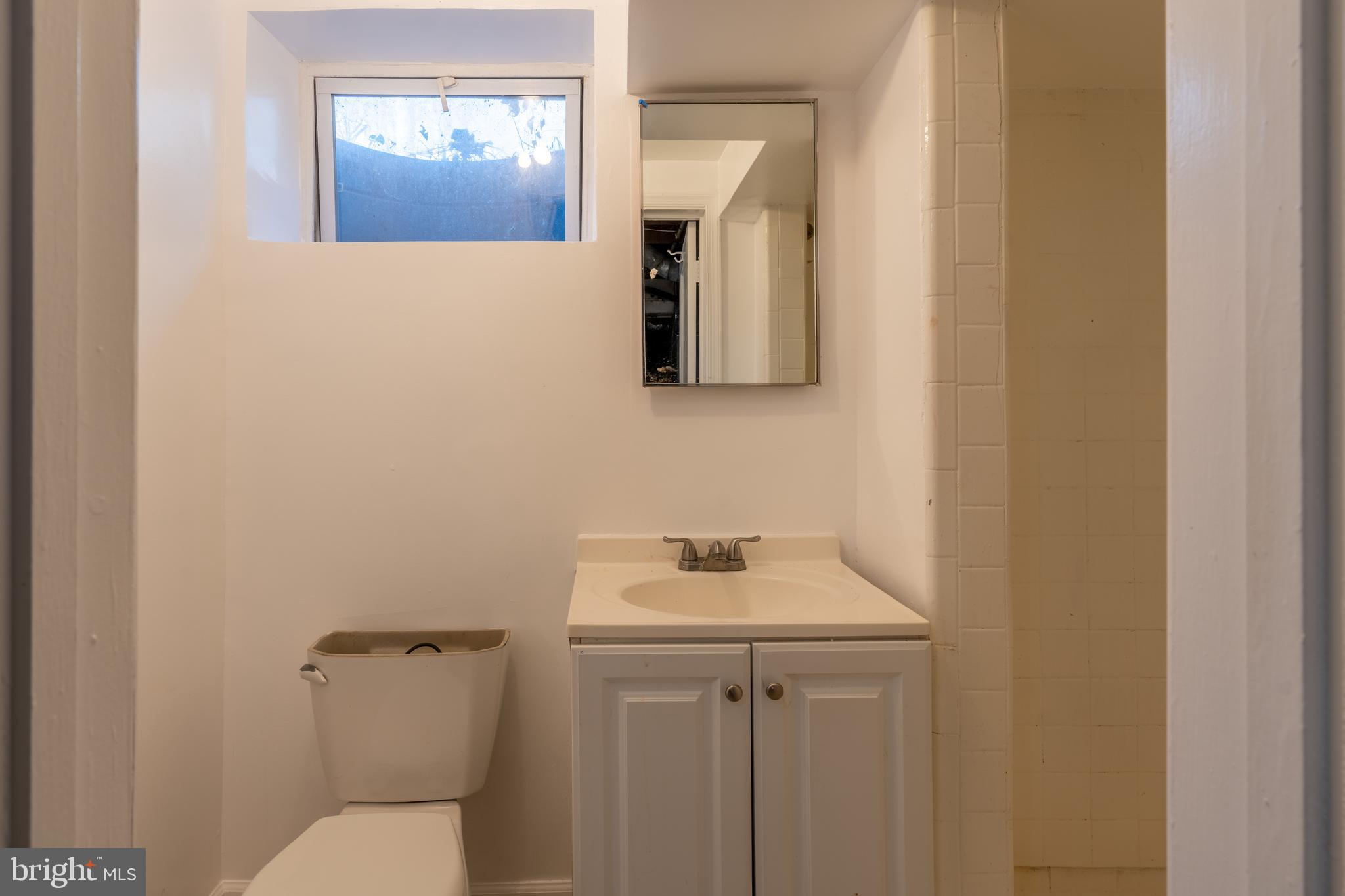 906 Buckingham Drive Silver Spring, MD 20901 - Photo 17 of 26 Lower Level Bathroom