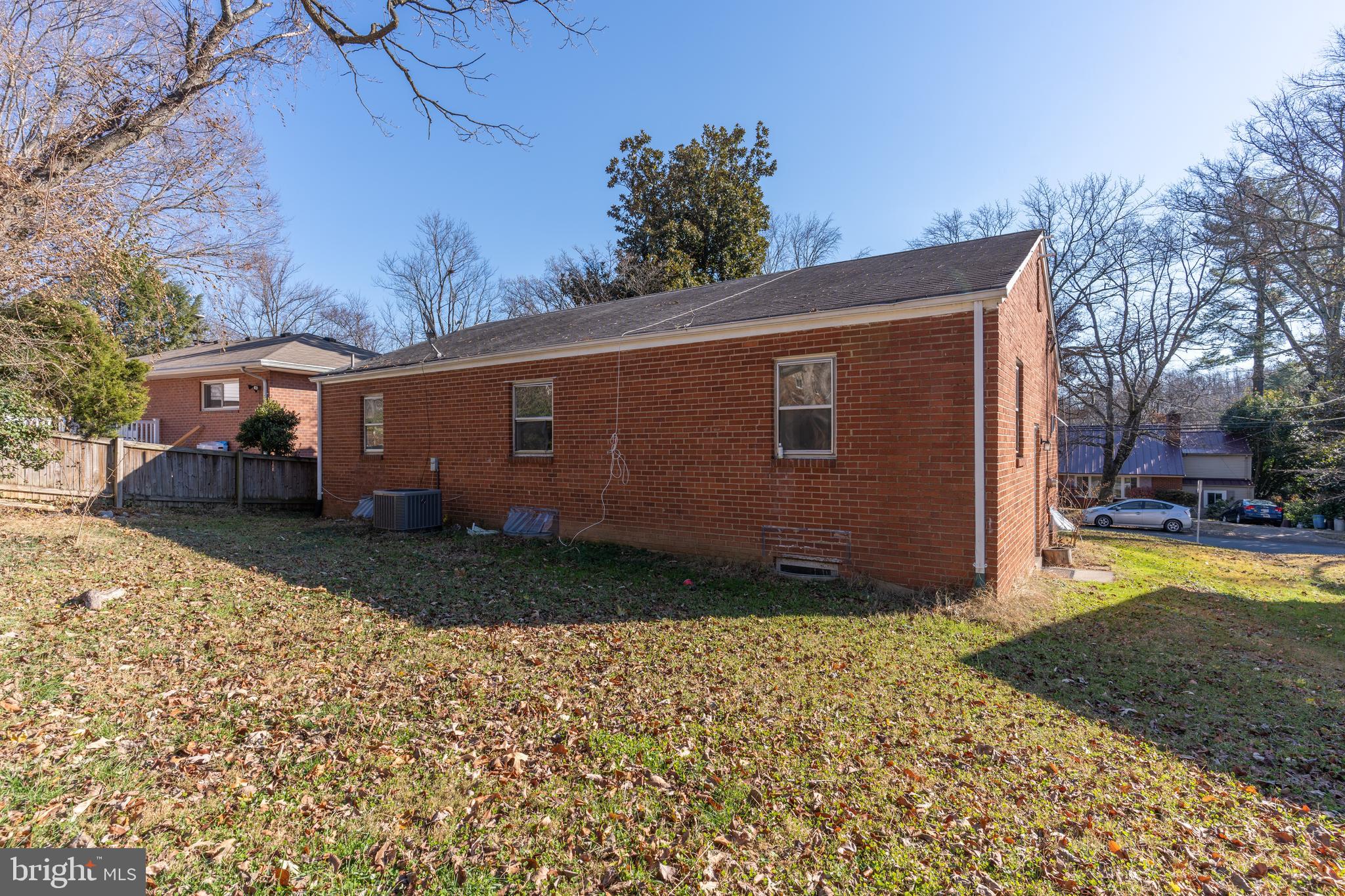 906 Buckingham Drive Silver Spring, MD 20901 - Photo 26 of 26 Rear Exterior