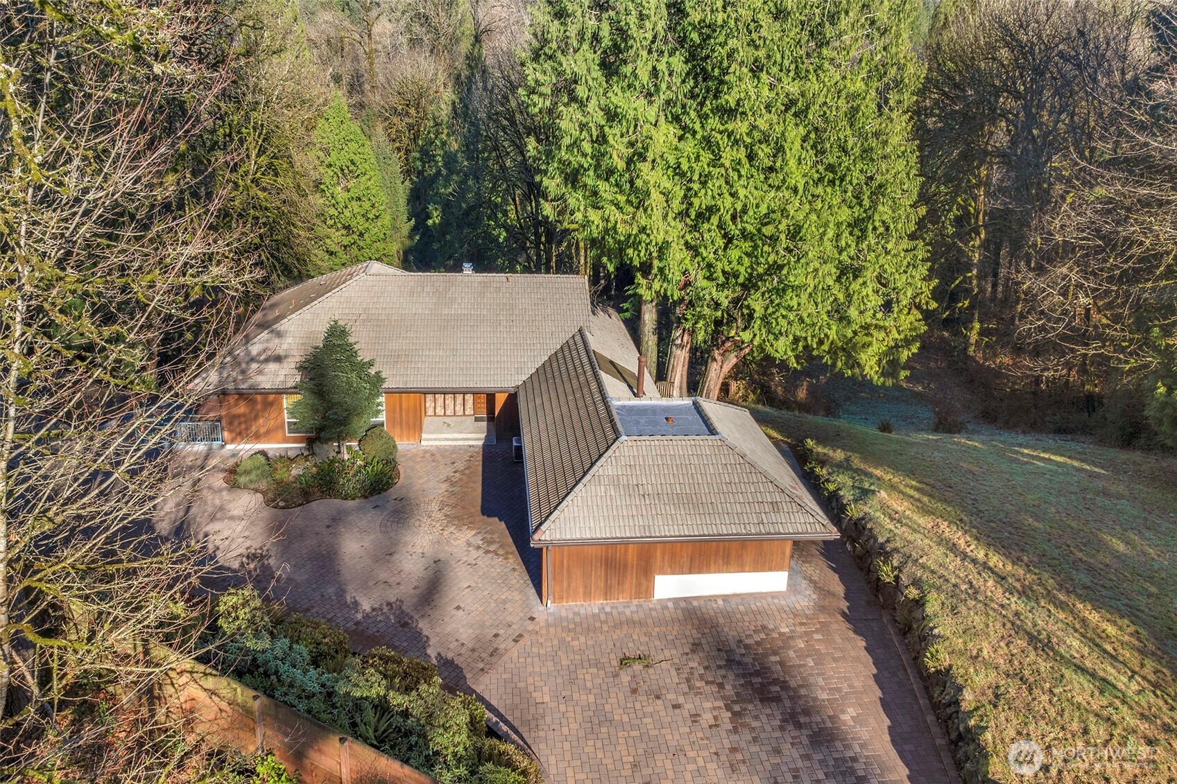 13830 Issaquah-Hobart Road Southeast Issaquah, WA 98027 - Photo 13 of 40