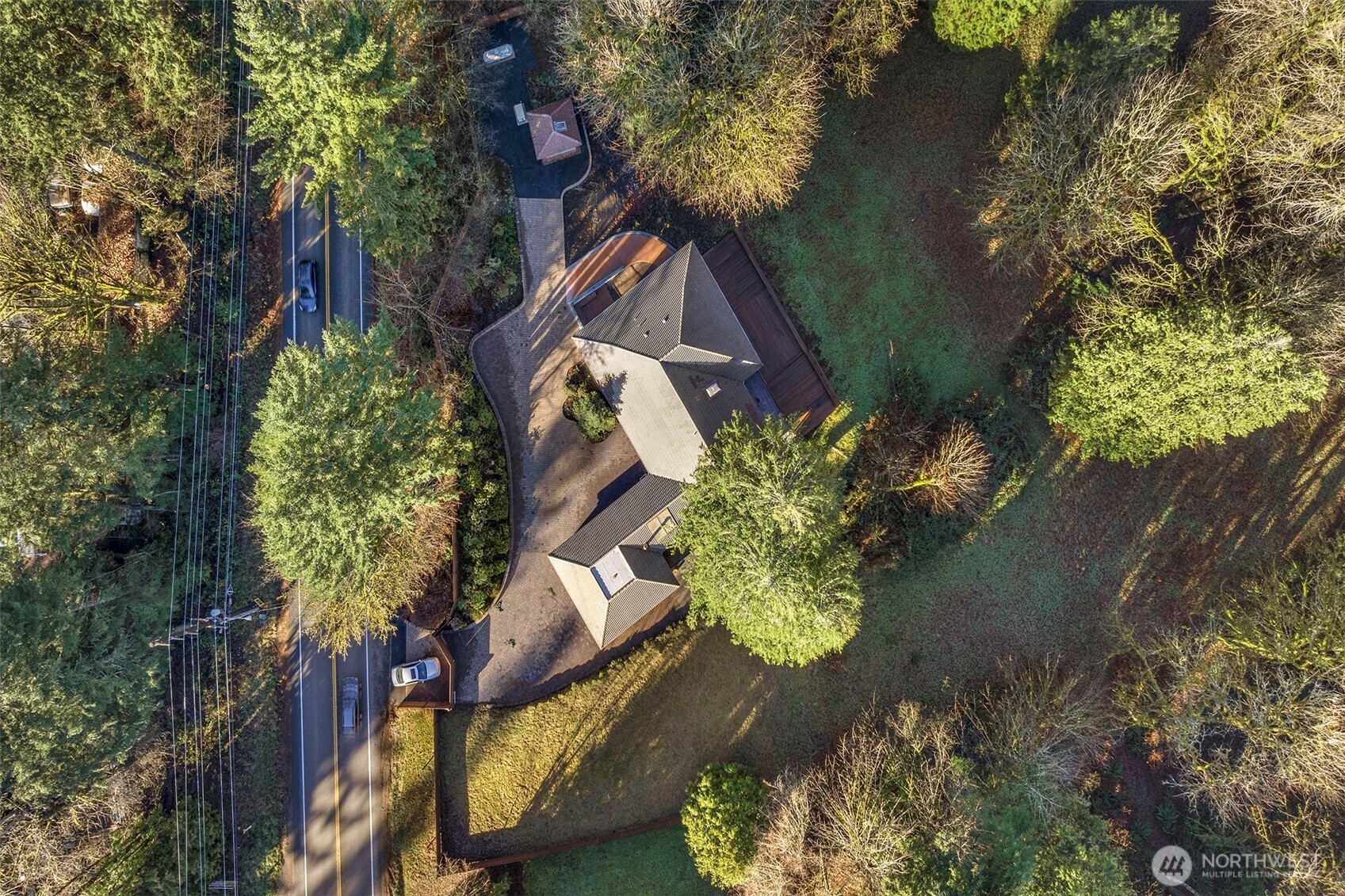 13830 Issaquah-Hobart Road Southeast Issaquah, WA 98027 - Photo 16 of 40