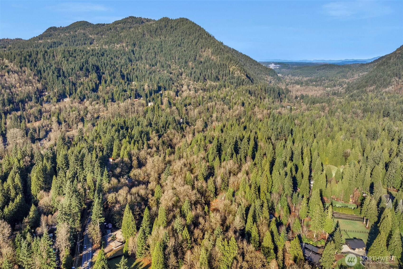 13830 Issaquah-Hobart Road Southeast Issaquah, WA 98027 - Photo 19 of 40