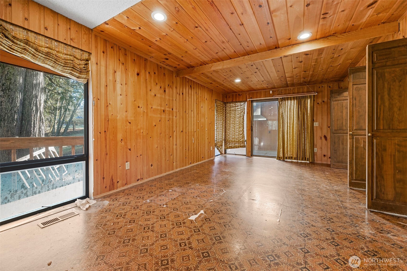 13830 Issaquah-Hobart Road Southeast Issaquah, WA 98027 - Photo 36 of 40