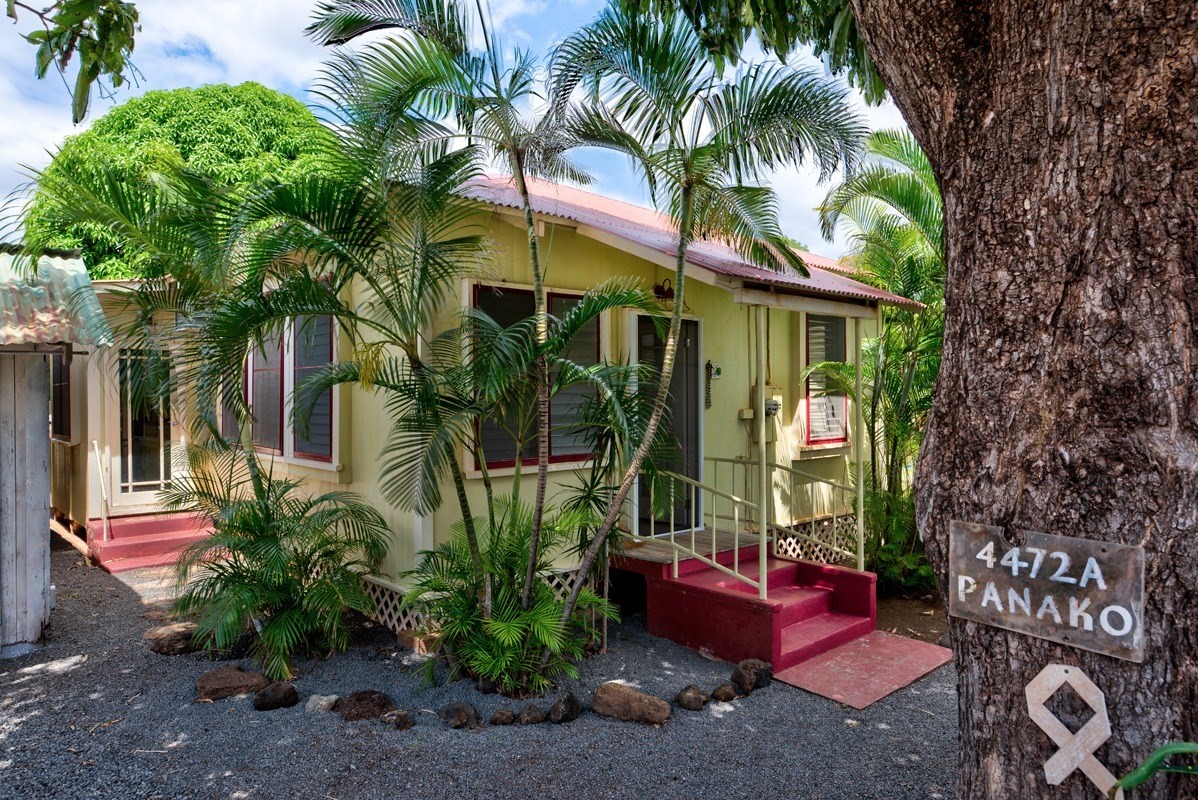 4472 A Panako Road Waimea, HI 96796 - Photo 1 of 25