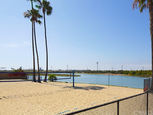 404 Prospect Street Newport Beach, CA 92663 - Photo 30 of 33