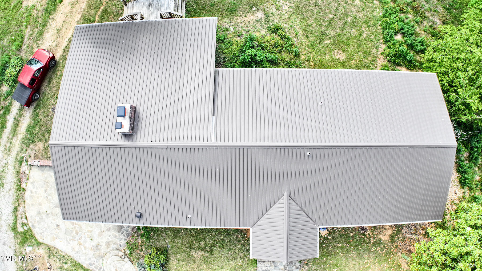 1865 Rheatown Road Chuckey, TN 37641 - Photo 10 of 58 DJI_20260519031218_0015_D