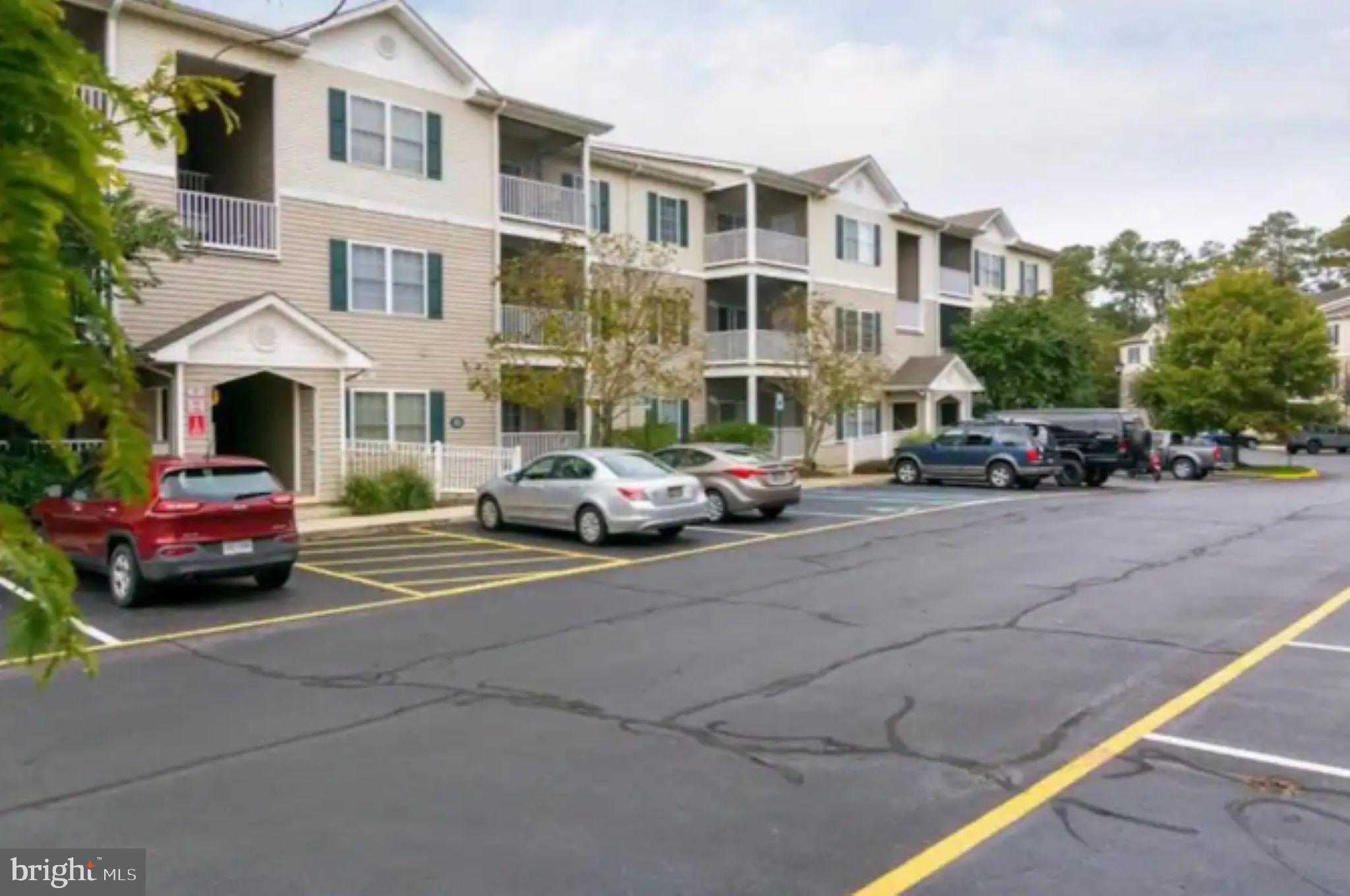 400 Cascade Lane, Unit 405 Rehoboth Beach, DE 19971 - Photo 24 of 24 Plenty of Parking