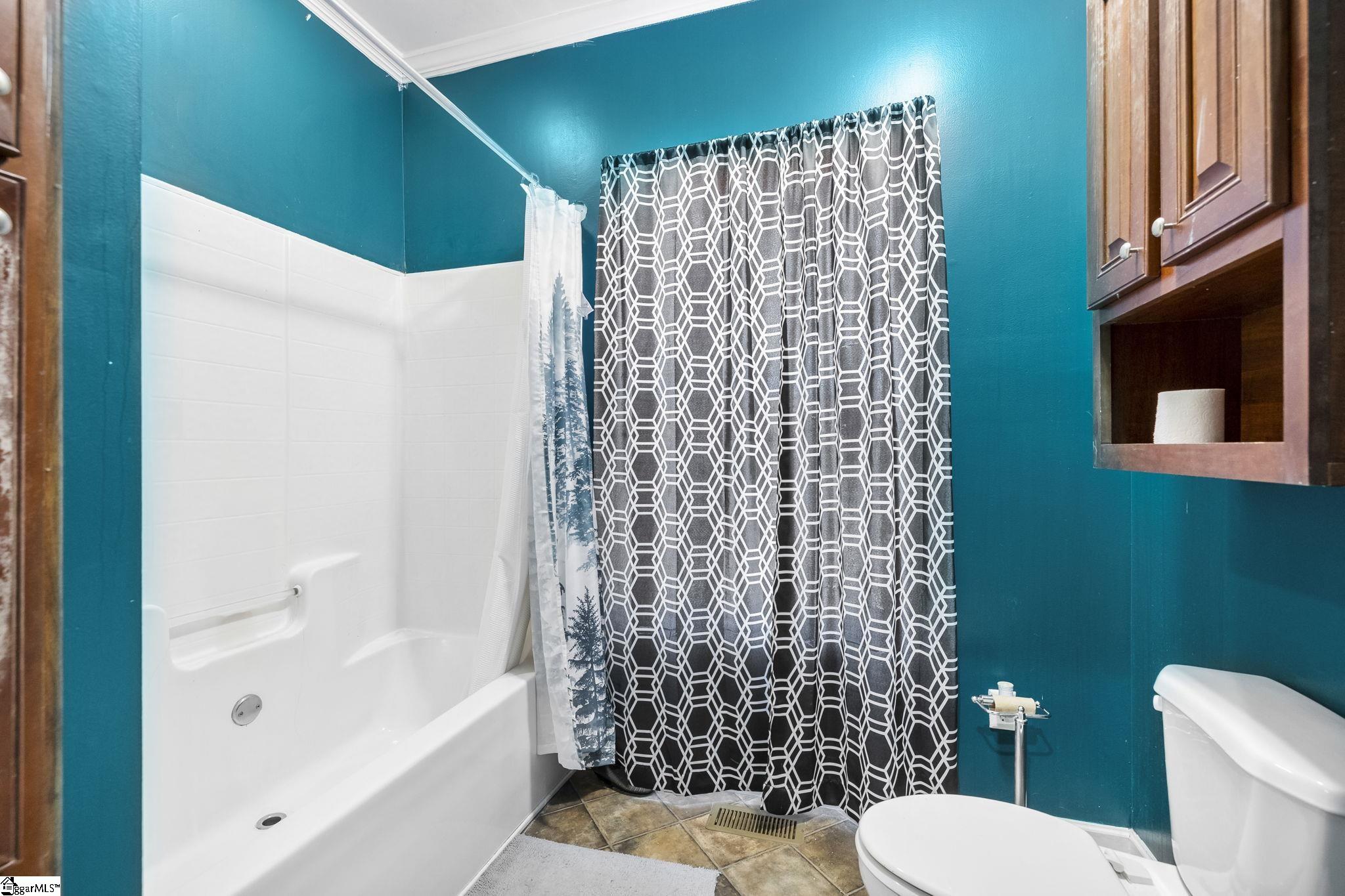 650 Belvue Road Travelers Rest, SC 29690 - Photo 26 of 35