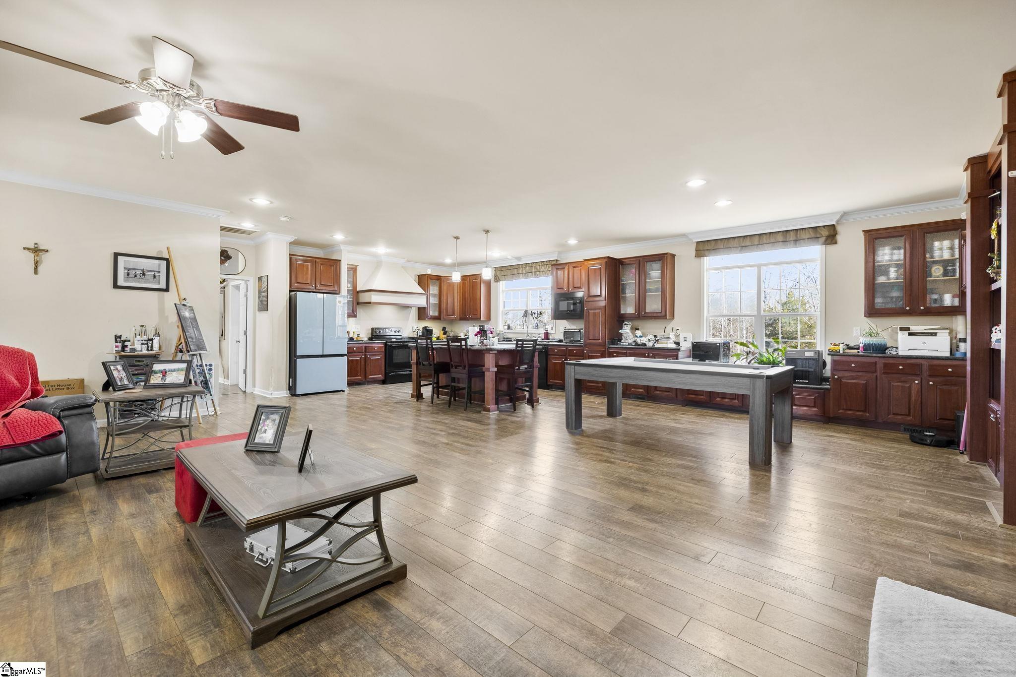 650 Belvue Road Travelers Rest, SC 29690 - Photo 26 of 35