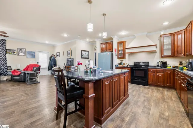 $530,000 | 650 Belvue Road, Travelers Rest, SC 29690