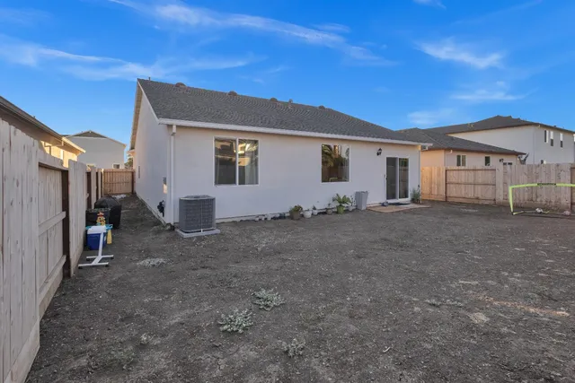 a view of house and outdoor space
