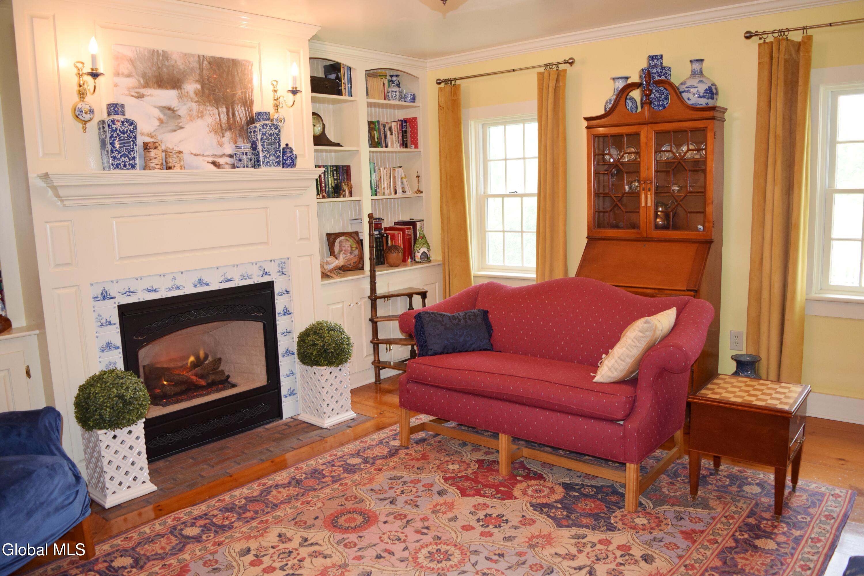 944 Stony Point Road Schodack, NY 12033 - Photo 60 of 99 Library