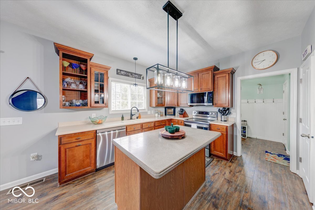 12036 Bodley Place Fishers, IN 46037 - Photo 16 of 58