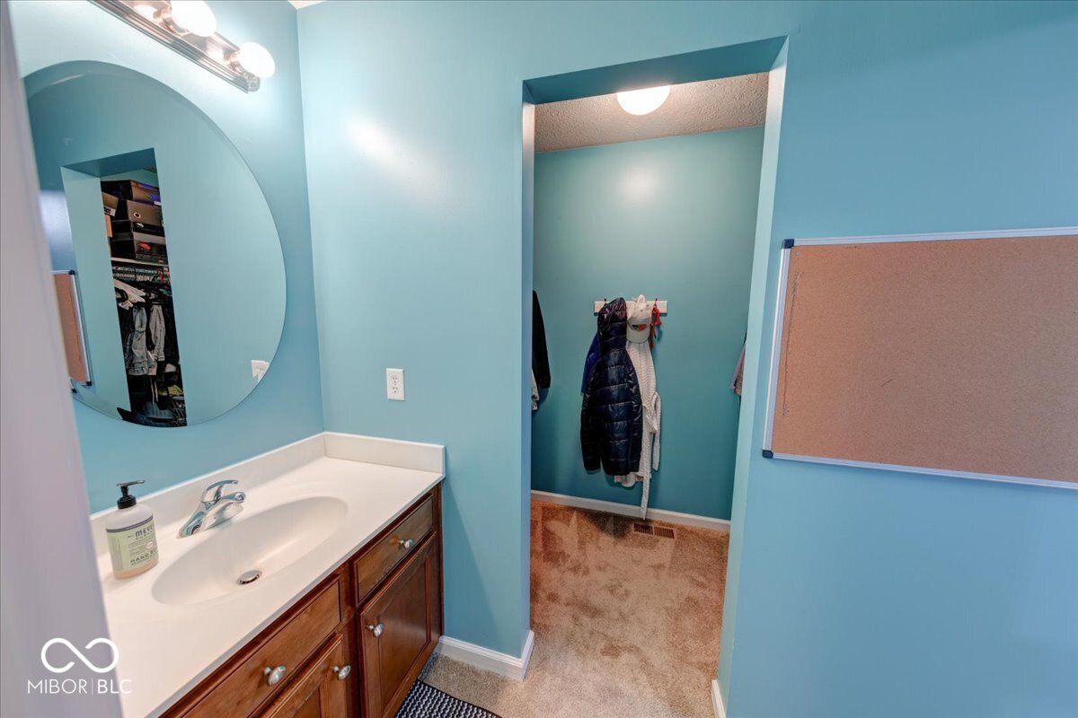 12036 Bodley Place Fishers, IN 46037 - Photo 34 of 58