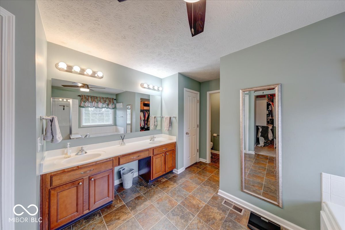 12036 Bodley Place Fishers, IN 46037 - Photo 42 of 58