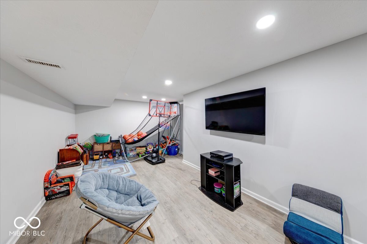 12036 Bodley Place Fishers, IN 46037 - Photo 47 of 58