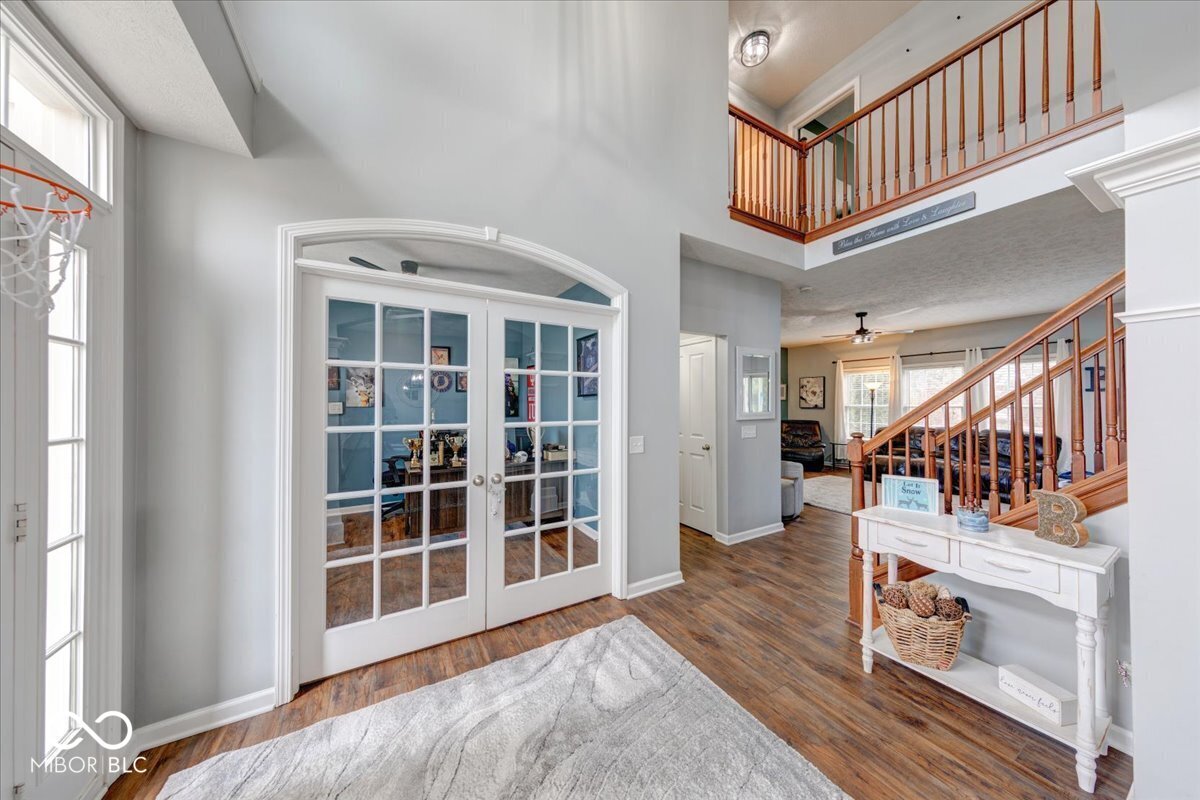 12036 Bodley Place Fishers, IN 46037 - Photo 6 of 58