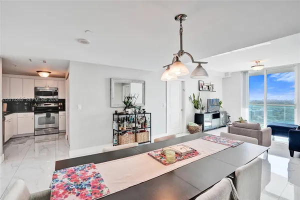 $489,000 | 1250 South Miami Avenue, Unit 2103, Miami, FL 33130