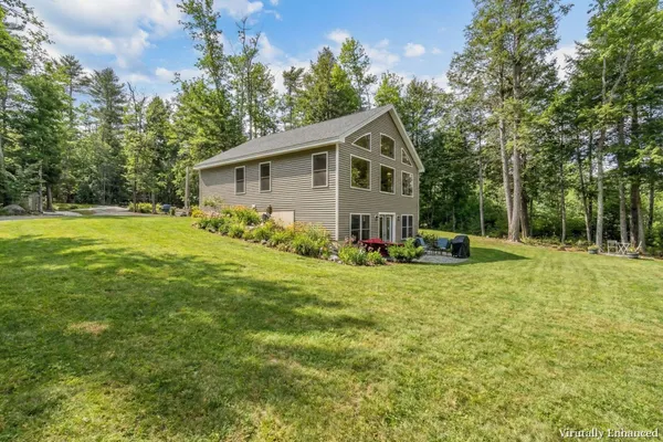 $850,000 | 87 Lord Avenue, Surry, ME 04684