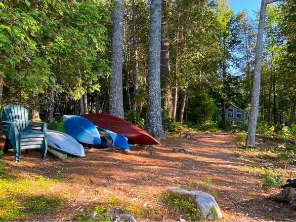 $850,000 | 87 Lord Avenue, Surry, ME 04684