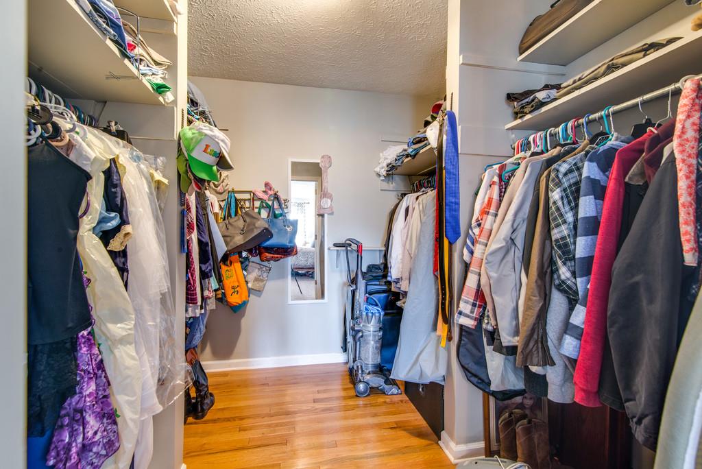 113 Shiloh Ridge Hendersonville, TN 37075 - Photo 22 of 30 a view of walk in closet with clothes