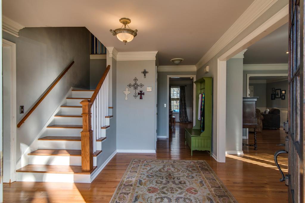 113 Shiloh Ridge Hendersonville, TN 37075 - Photo 4 of 30 a view of entryway with livingroom and rug
