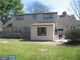 3970 Pine Road Huntingdon Valley, PA 19006 - Photo 11 of 12 Exterior Back
