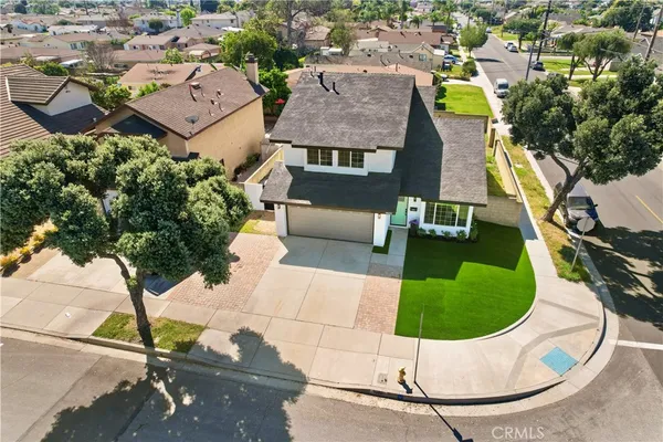 $1,249,000 | 9602 Ives Street, Bellflower, CA 90706