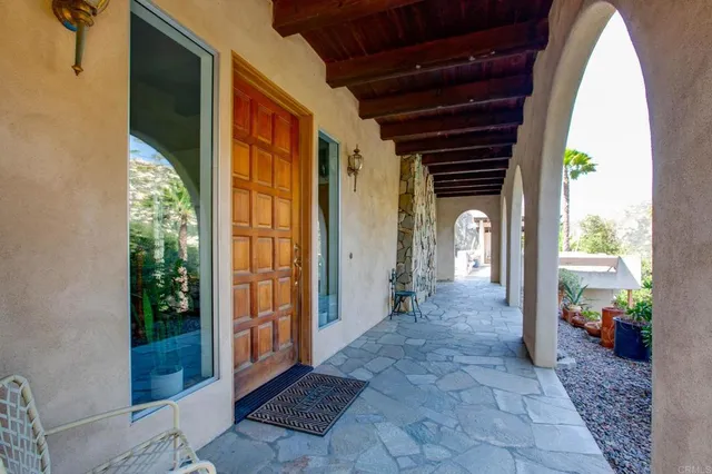 $1,100,000 | 46920 Rainbow Canyon Road, Temecula, CA 92592