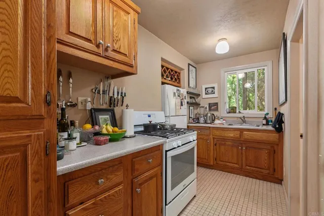 $1,100,000 | 46920 Rainbow Canyon Road, Temecula, CA 92592