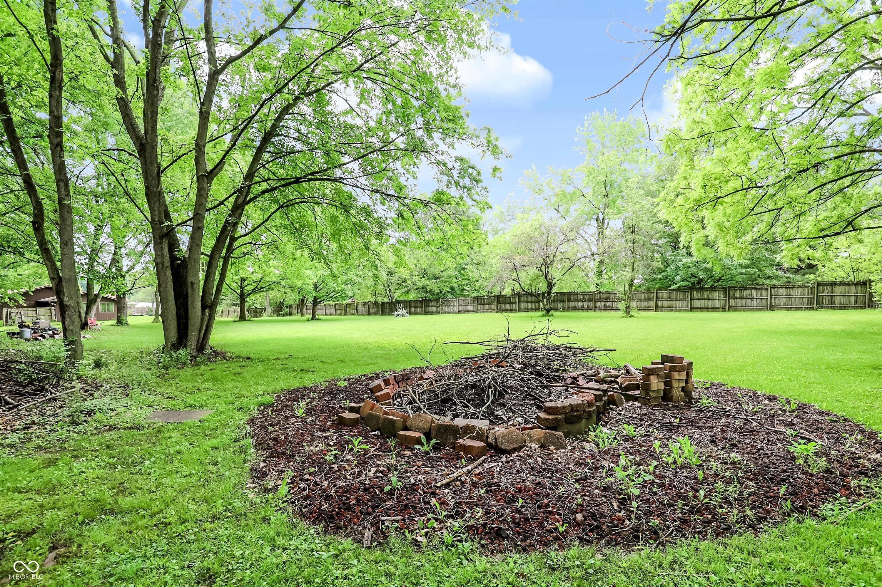 8916 South Franklin Road Indianapolis, IN 46259 - Photo 50 of 53
