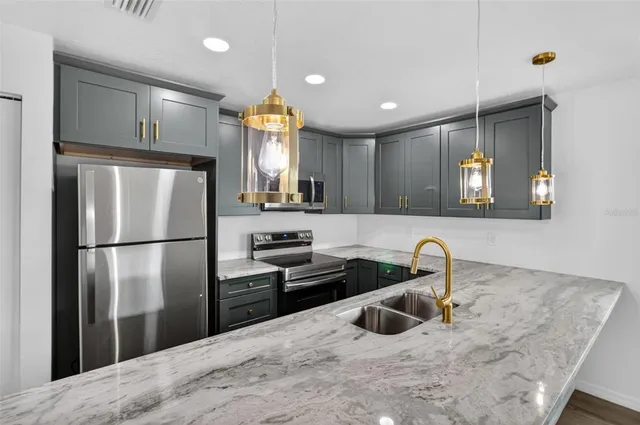 $343,000 | 6254 Spinnaker Boulevard, Englewood, FL 34224