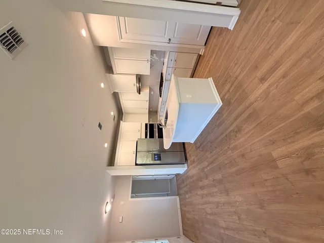 $2,200 | 11156 Spg Mdws Road, Jacksonville, FL 32222