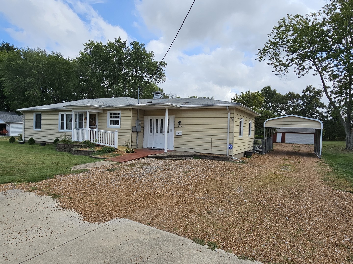 717 Airport Road Mount Vernon, IL 62864 - Photo 3 of 46 Gallery Image 3