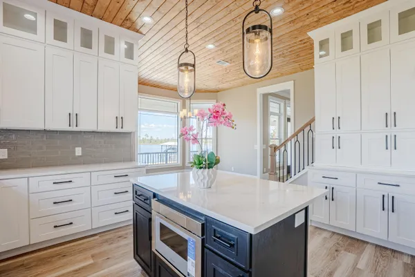$1,999,999 | 2601 Ferol Lane, Lynn Haven, FL 32444