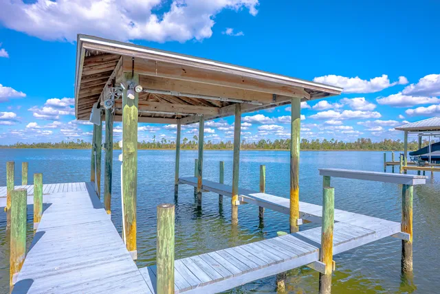 $1,999,999 | 2601 Ferol Lane, Lynn Haven, FL 32444