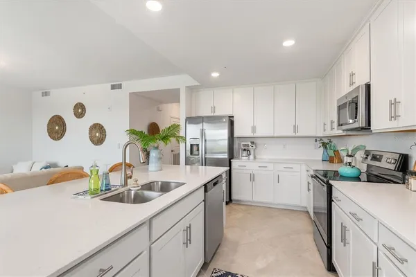 $319,000 | 12180 Wellen Golf Street, Unit 207, Venice, FL 34293
